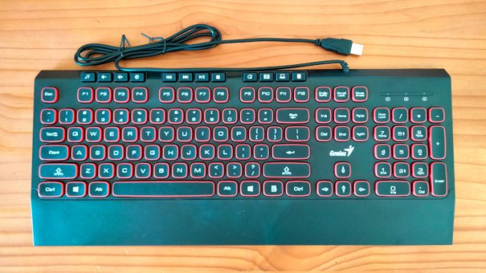 Genius SlimStar 280 keyboard – Review Genius keyboard with red-and-black keys