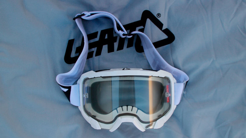White Leatt 4.5 goggles - front