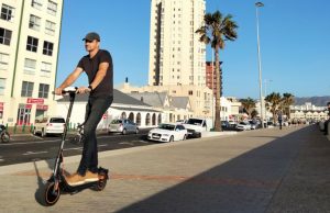 Segway-Ninebot F40E Electric Kick Scooter – Review The Segway-Ninebot F40E riding on Strand promenade, South Africa
