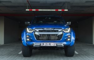 Isuzu D-Max Arctic AT35 takes on Ford Ranger Raptor Isuzu D-Max Arctic AT35