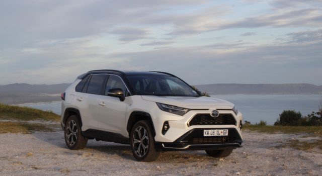 This RAV4 accelerates faster than a Golf GTI Toyota RAV4 PHEV