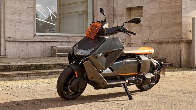 BMW CE 04 electric scooter – Snap review