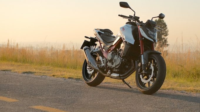 Honda CB750 Hornet – Snap Test