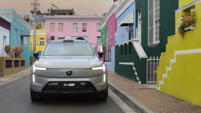 Volvo EX90 Ultra Twin Performance – Snap test